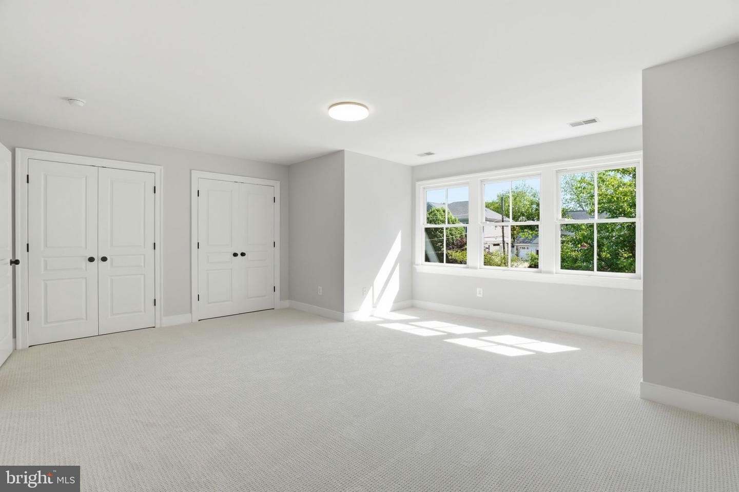 2808 John Marshall Drive photo 35