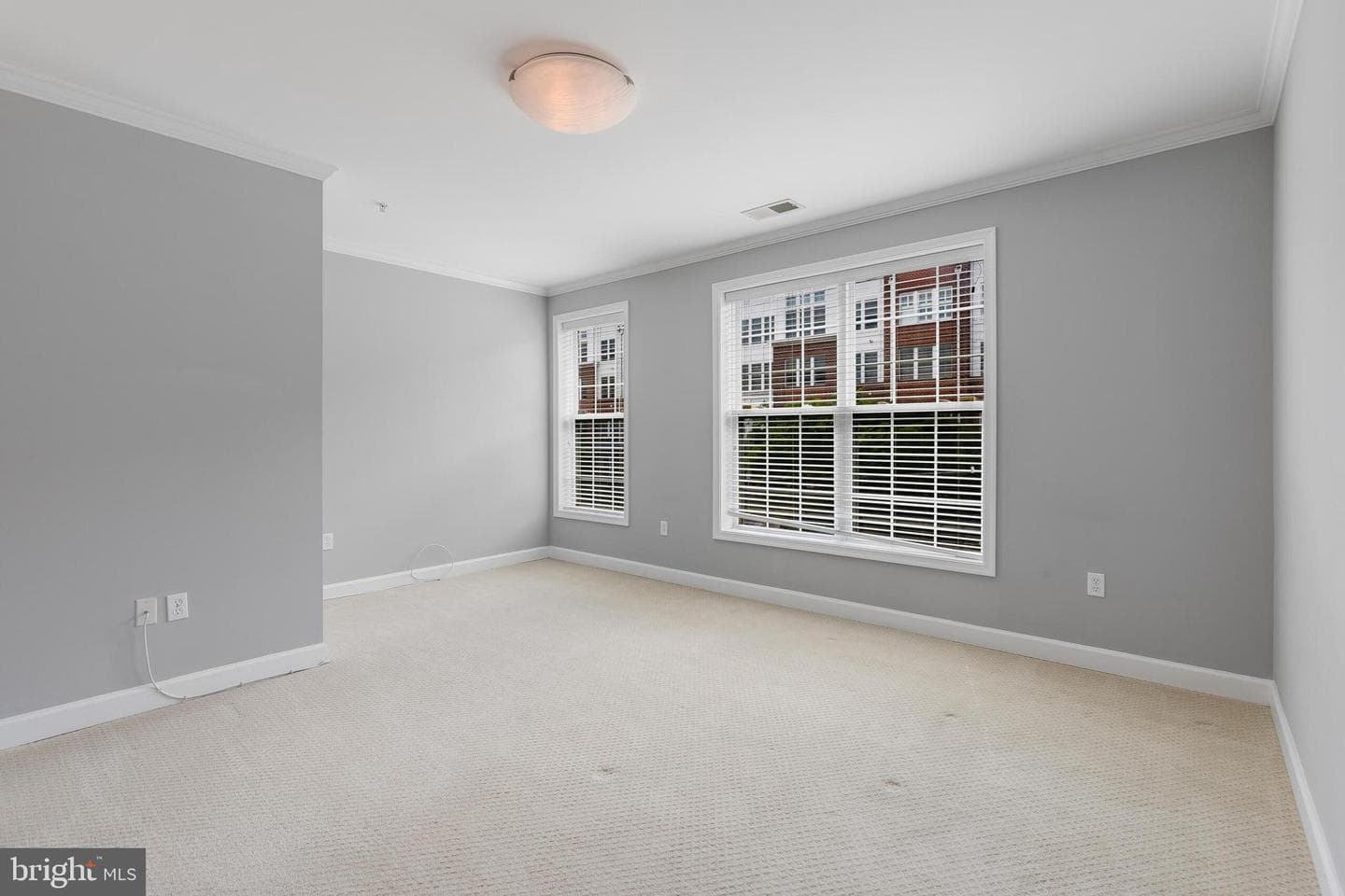 1423 N Rhodes Street #201 photo 14