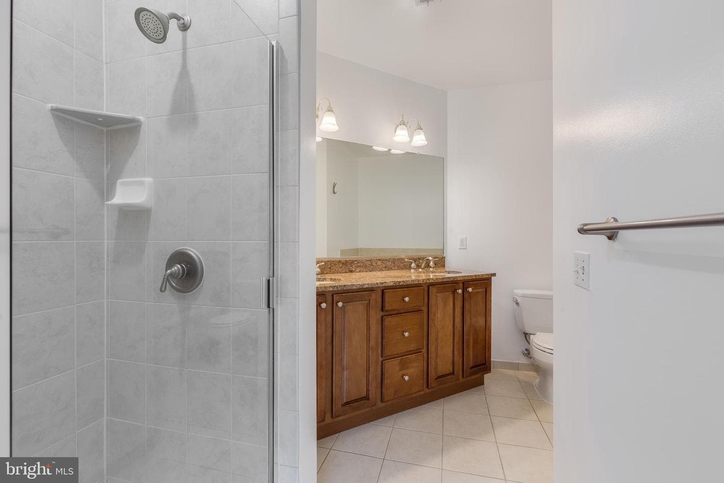 1423 N Rhodes Street #201 photo 19