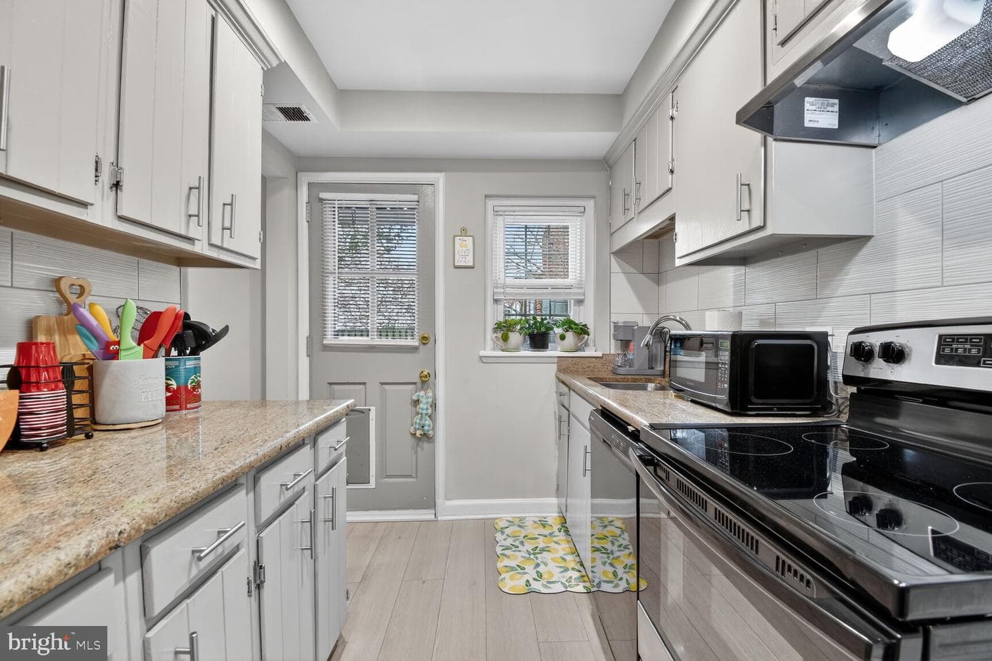4508 36th Street S photo 4