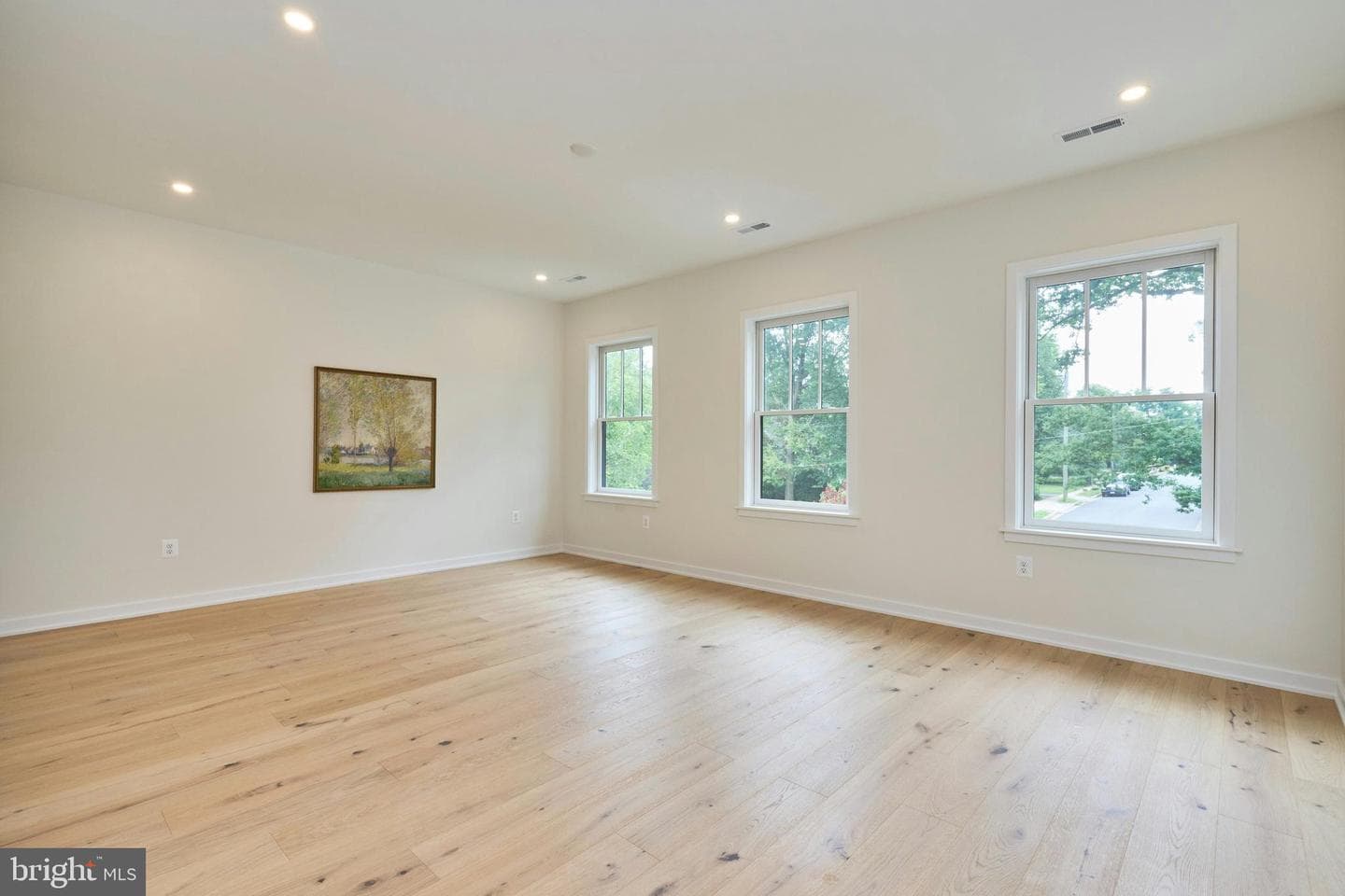3233 4th Street N photo 26