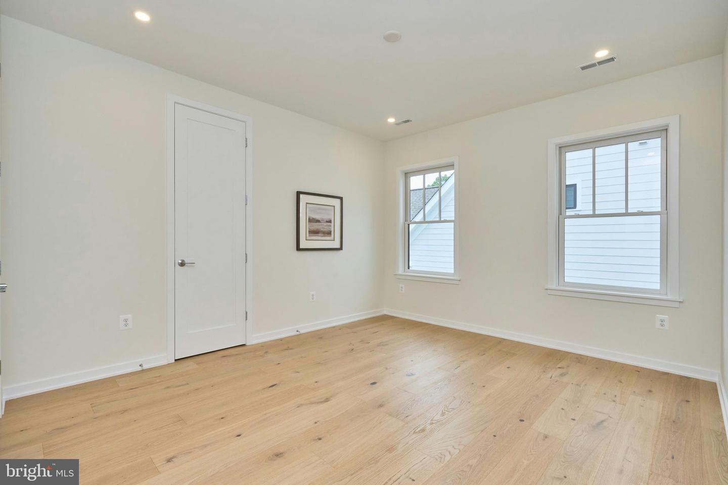 3233 4th Street N photo 36