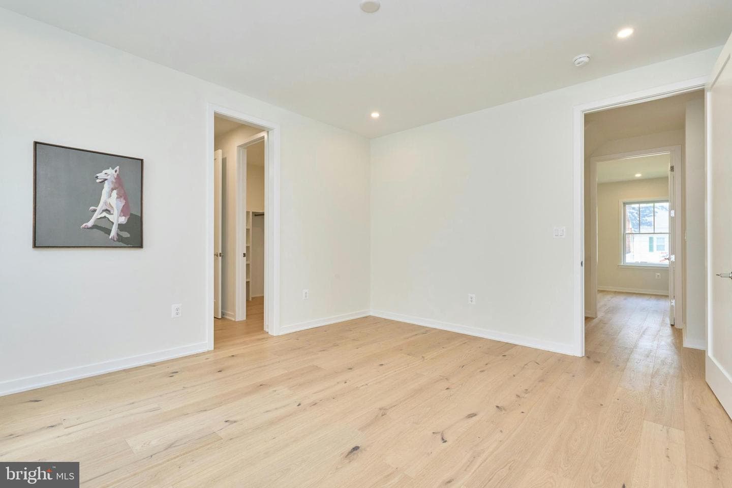 409 Jackson Street N photo 32