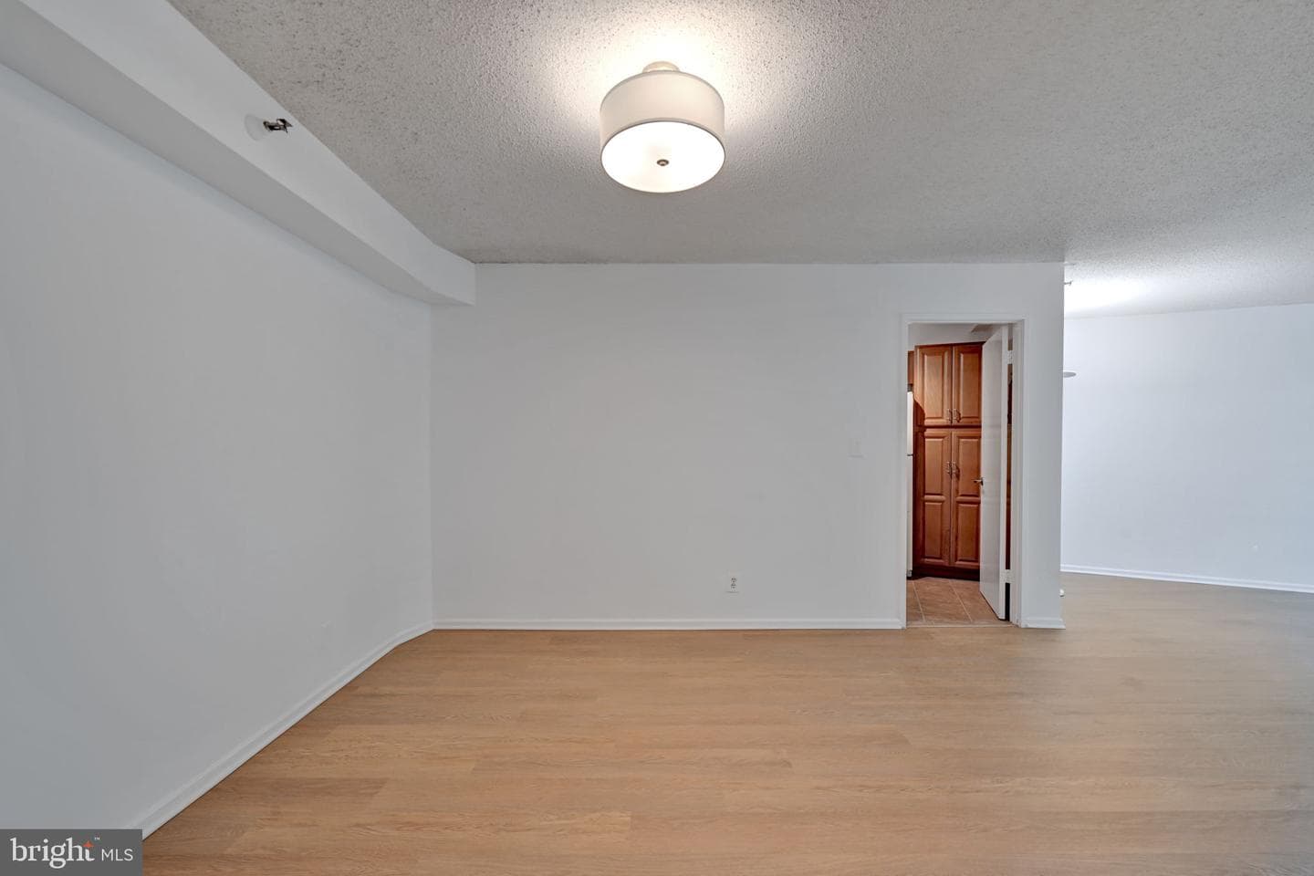 1600 N Oak St # 423 photo 45