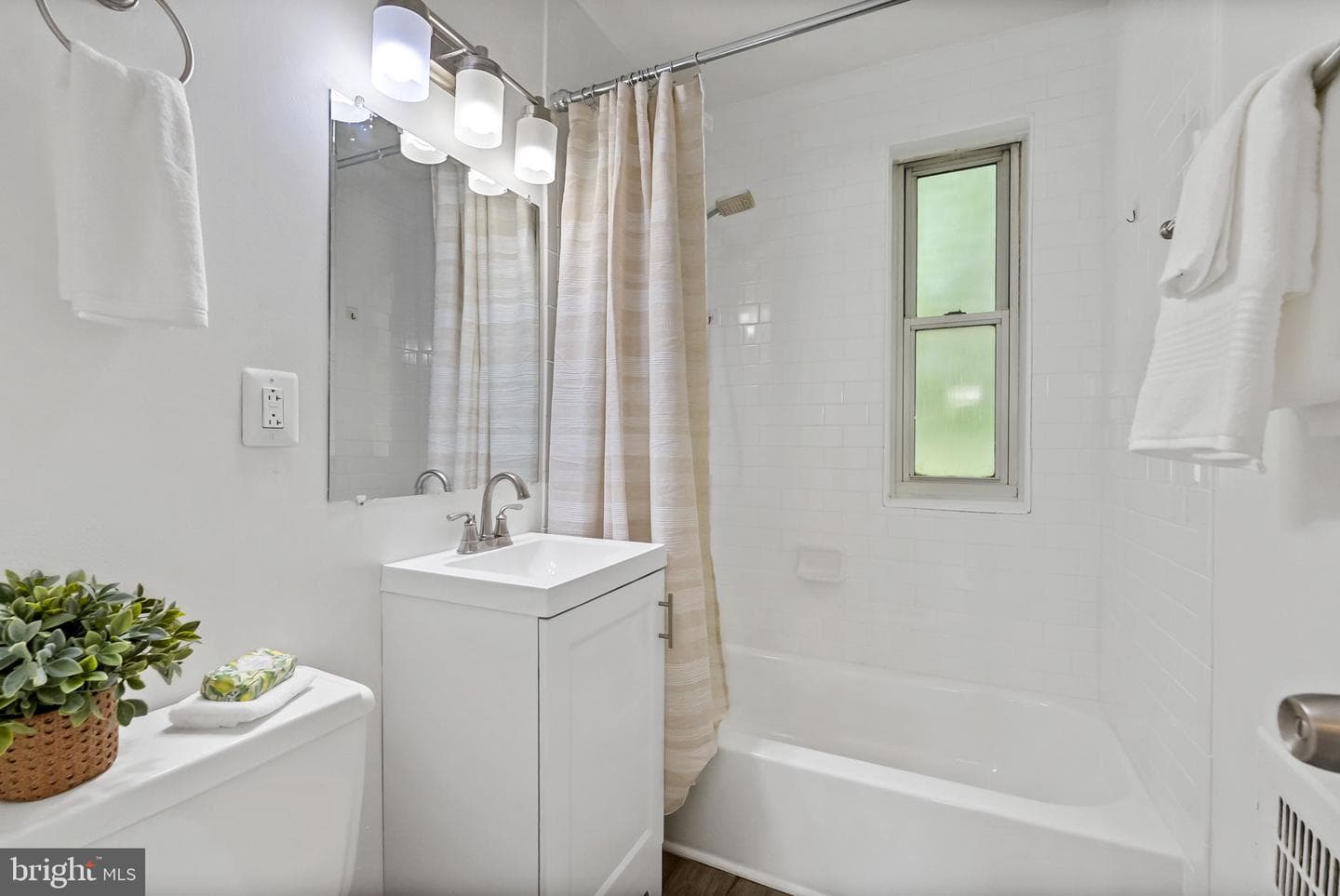 4358 N Pershing Drive #43583 photo 14