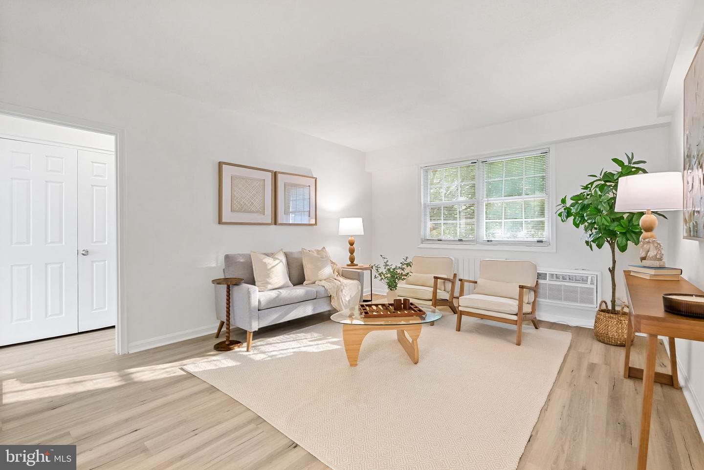 4358 N Pershing Drive #43583, Arlington