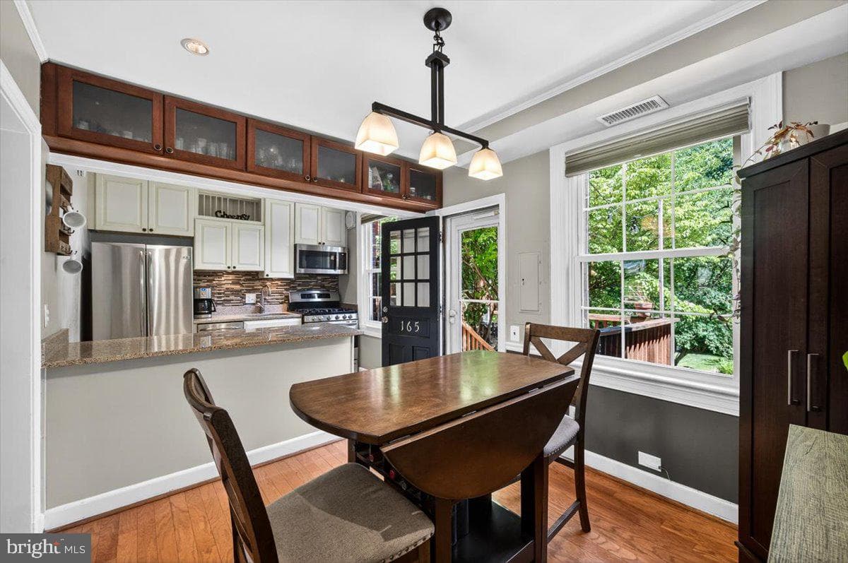 1201 S Barton Street #165 photo 7