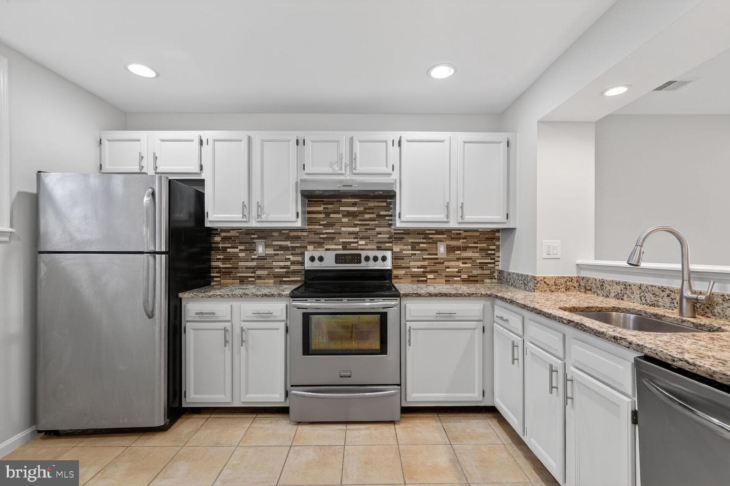 3854 9th Road S #3854 photo 5