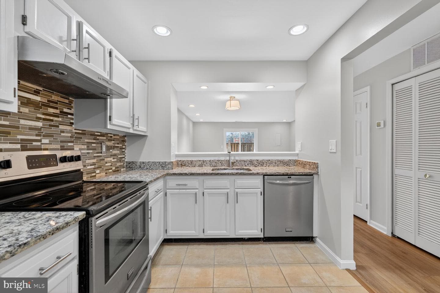 3854 9th Road S #3854 photo 9