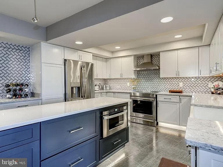 1101 S Arlington Ridge Road #913 photo 13