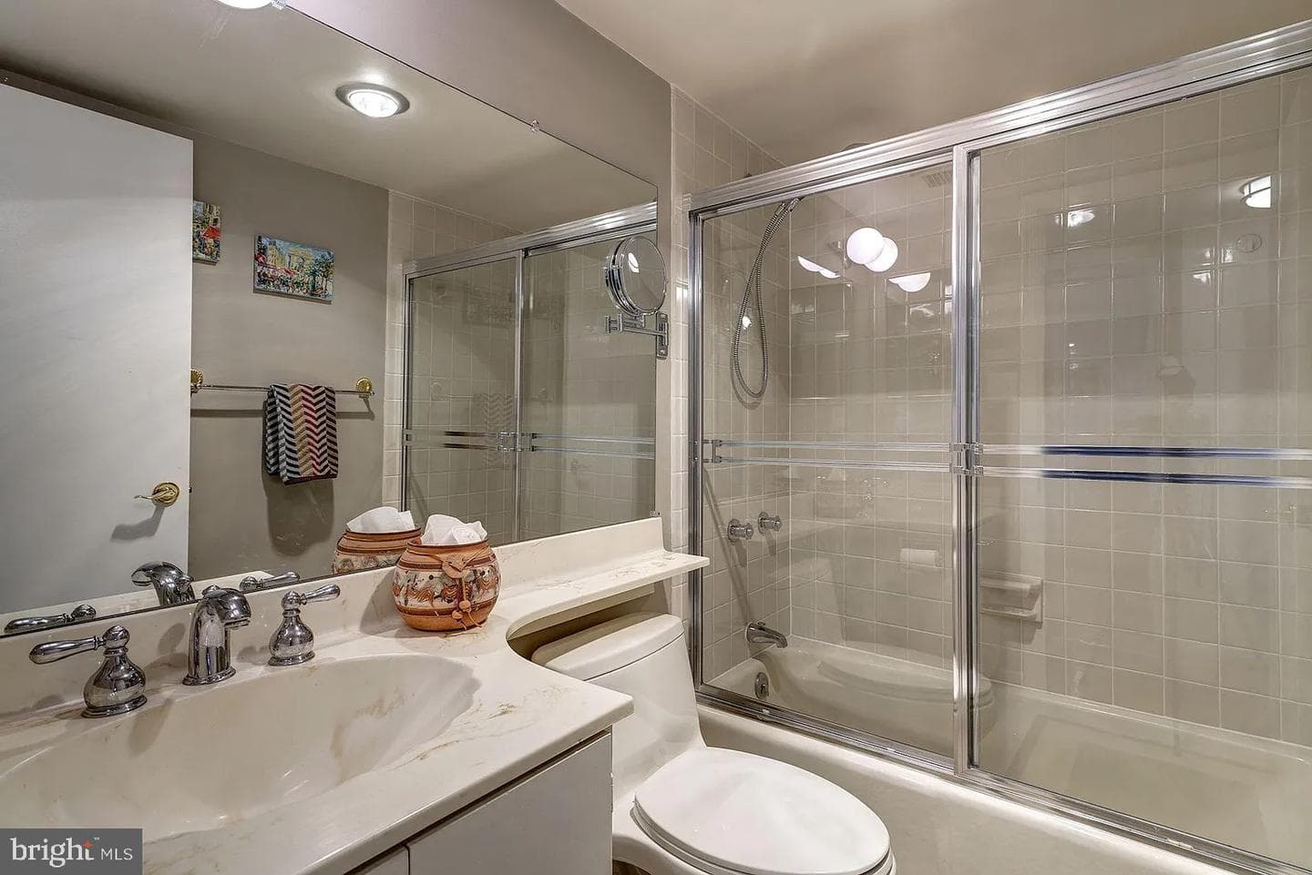 1101 S Arlington Ridge Road #913 photo 20