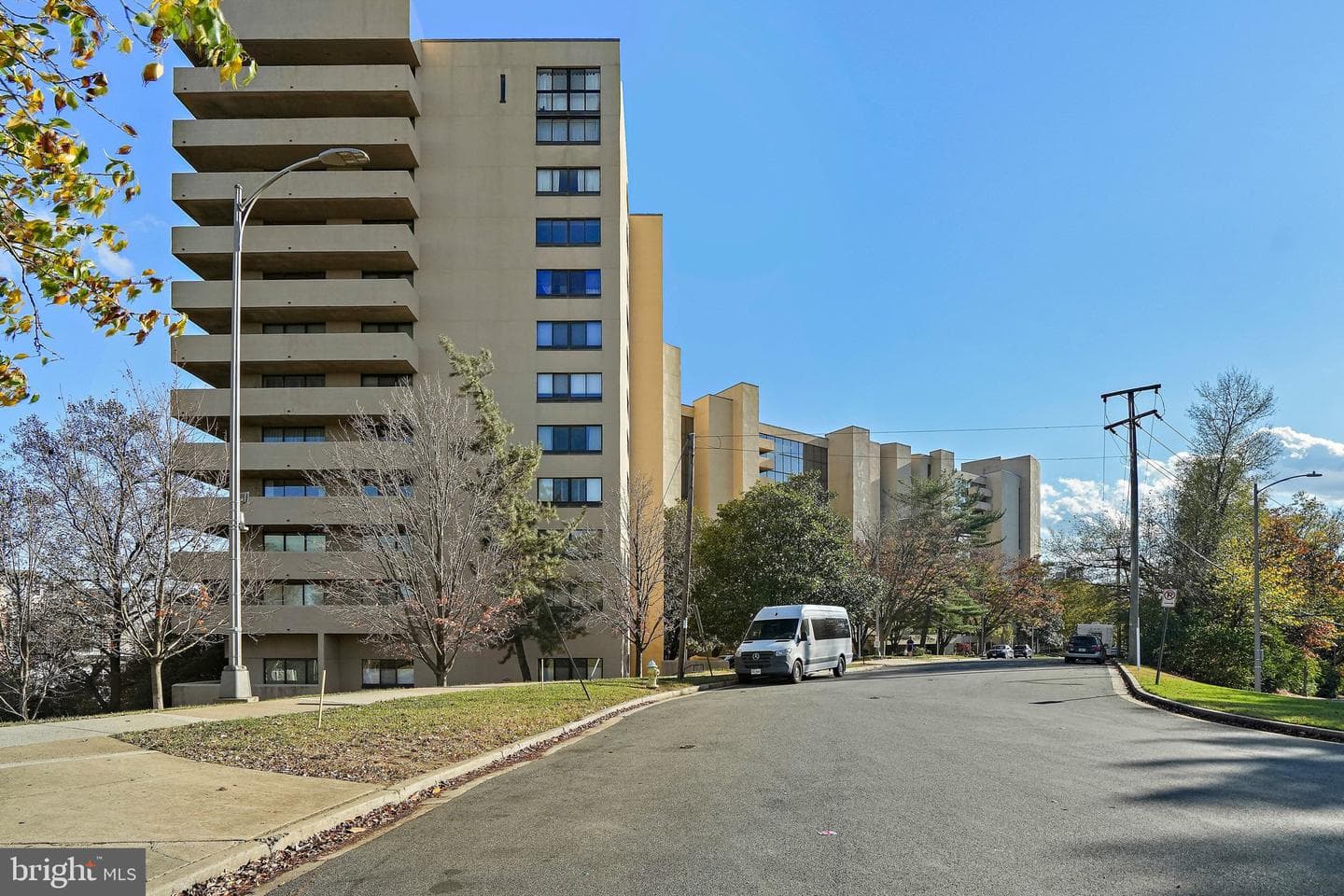 1101 S Arlington Ridge Road #913 photo 30