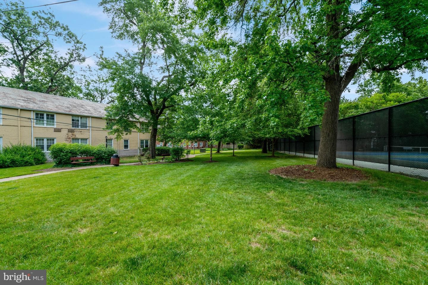 4352 N Pershing Dr # 43522 photo 29