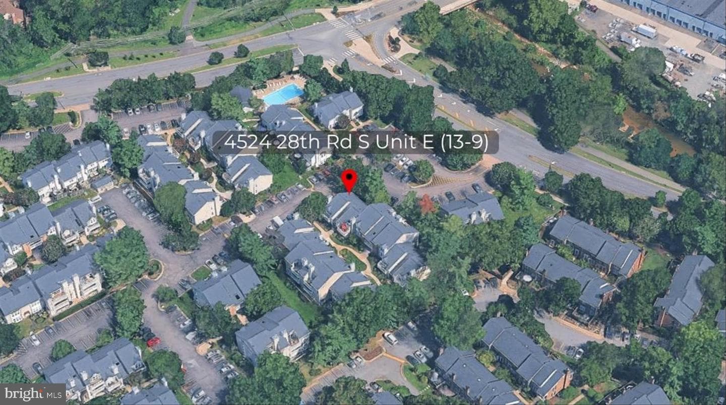 4524 28th Road S #E (13-9), Arlington