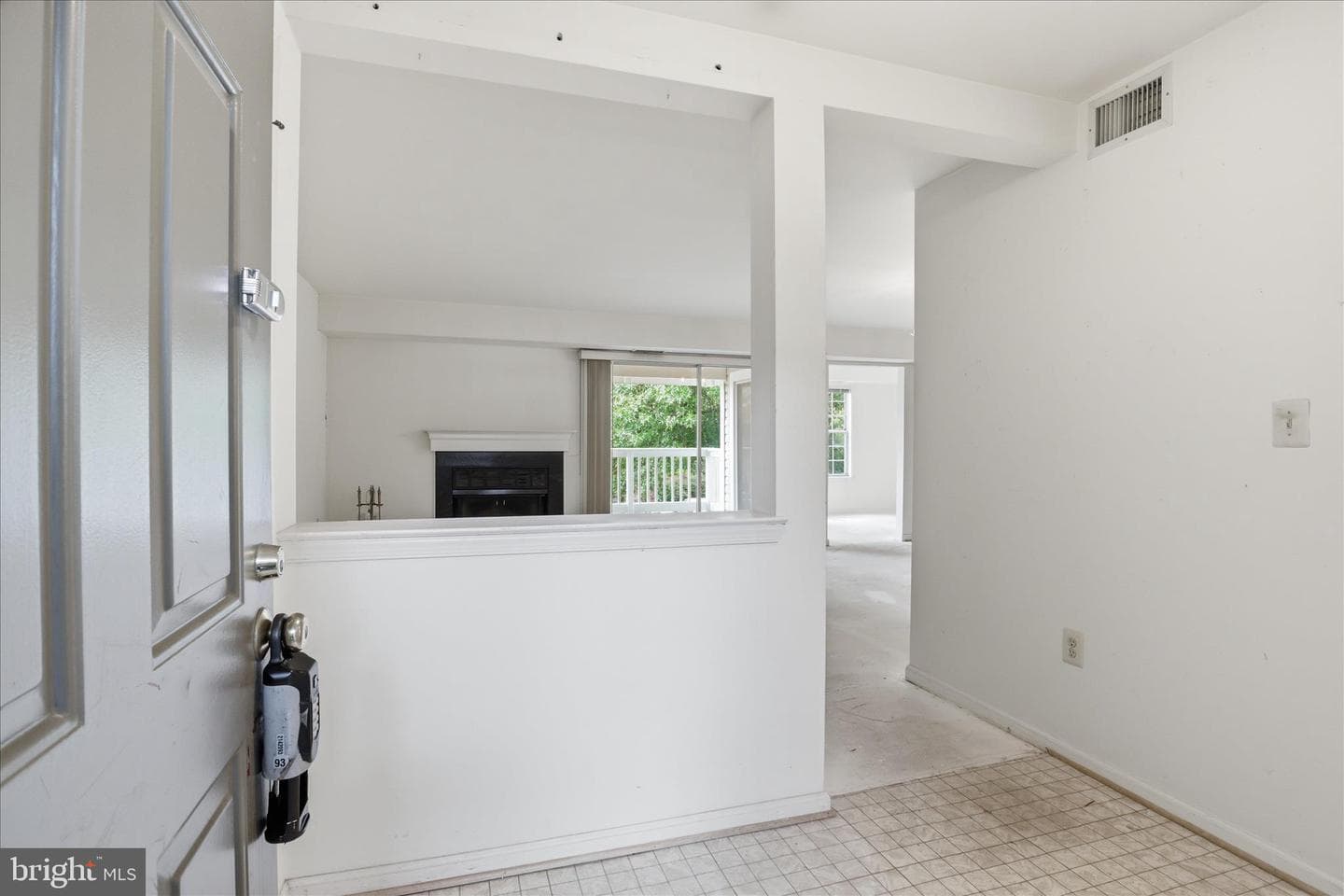 4524 28th Road S #E (13-9) photo 5