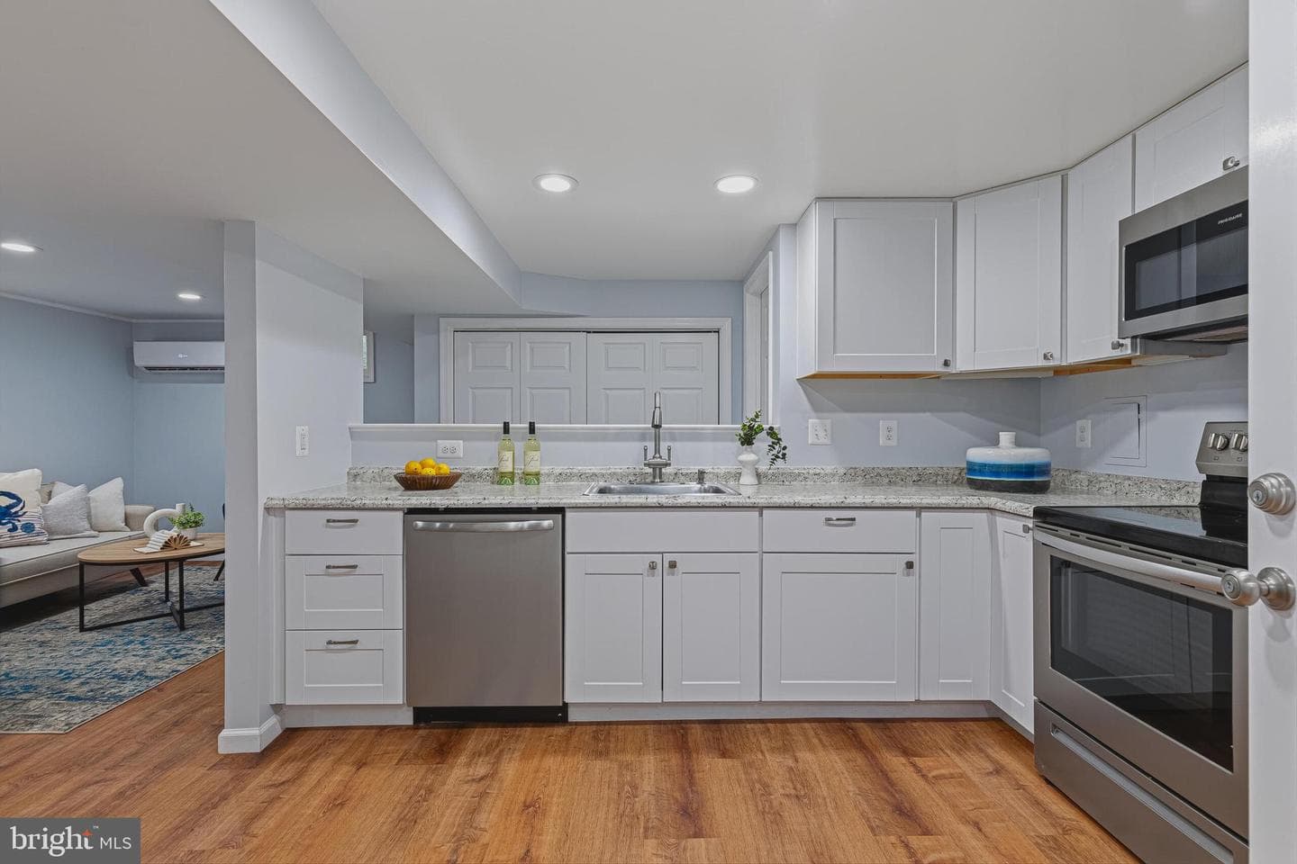 625 S Quincy Street photo 41