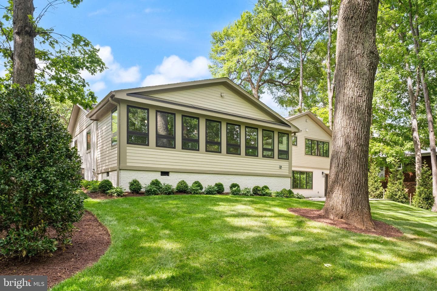 3667 N Harrison Street photo 59
