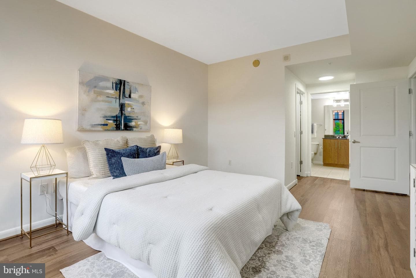 1021 N Garfield Street #315 photo 13
