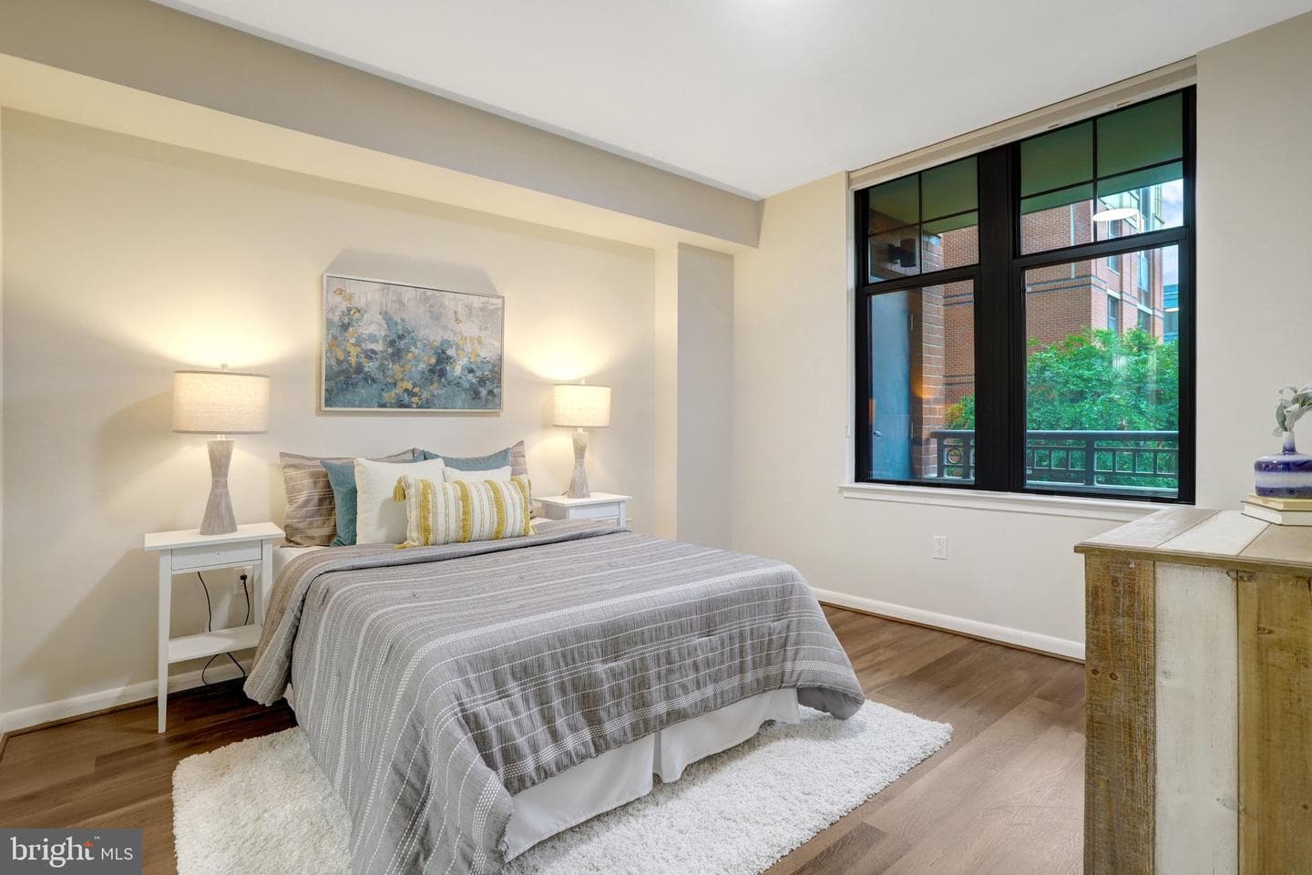 1021 N Garfield Street #315 photo 17