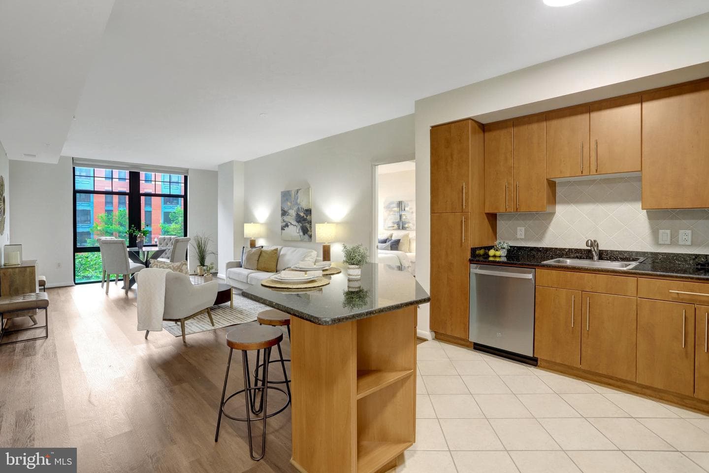 1021 N Garfield Street #315 photo 4