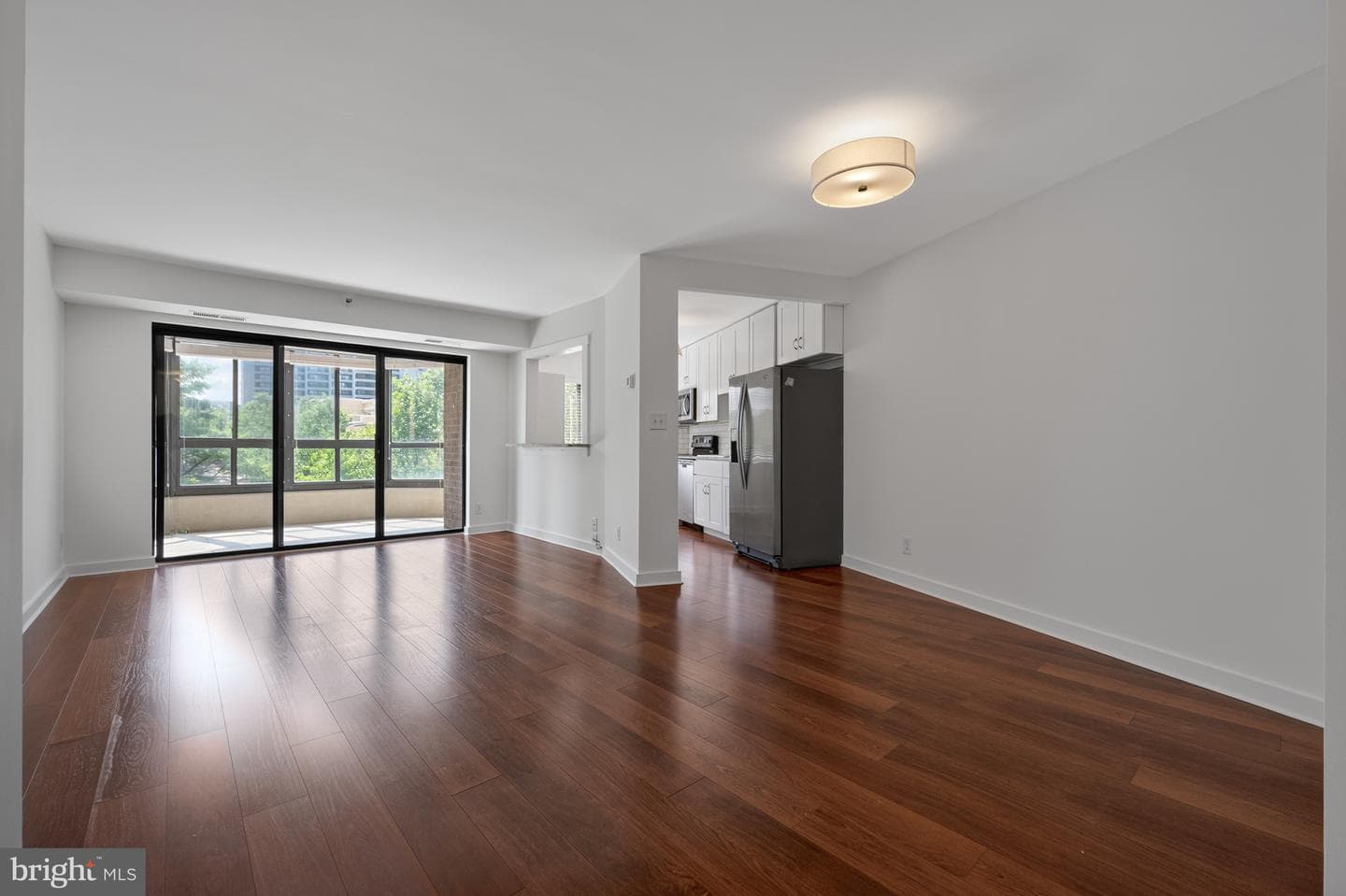 1600 N Oak Street #603 photo 16