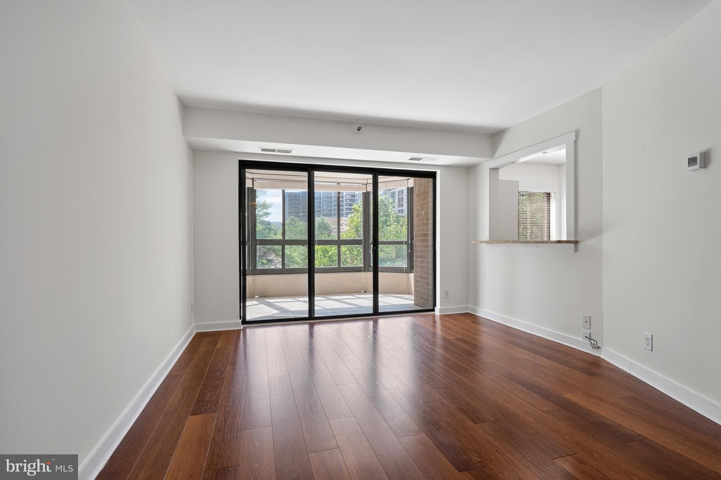 1600 N Oak Street #603 photo 19