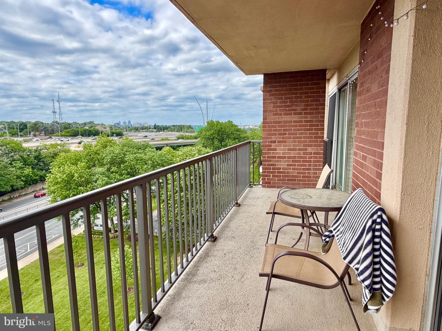 1300 Army Navy Drive #823 photo 11
