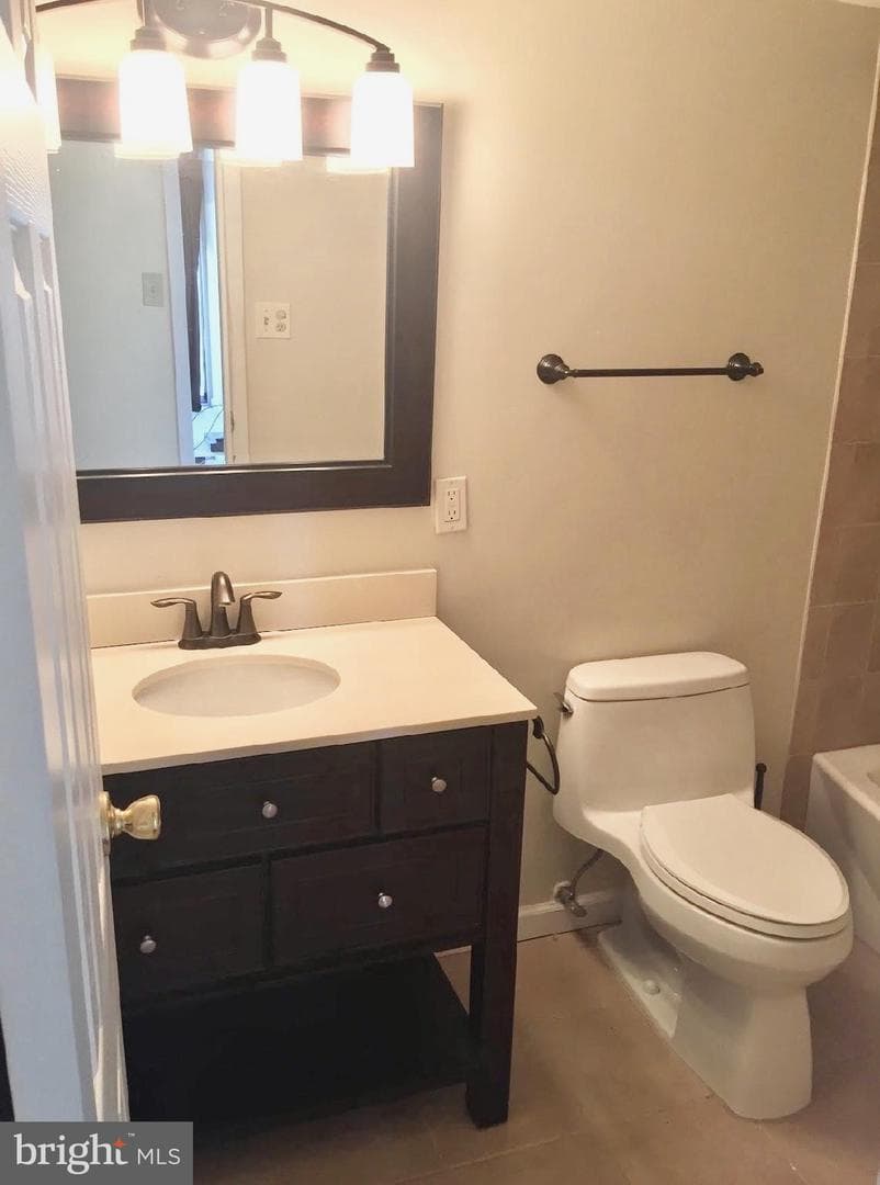 1300 Army Navy Drive #823 photo 15