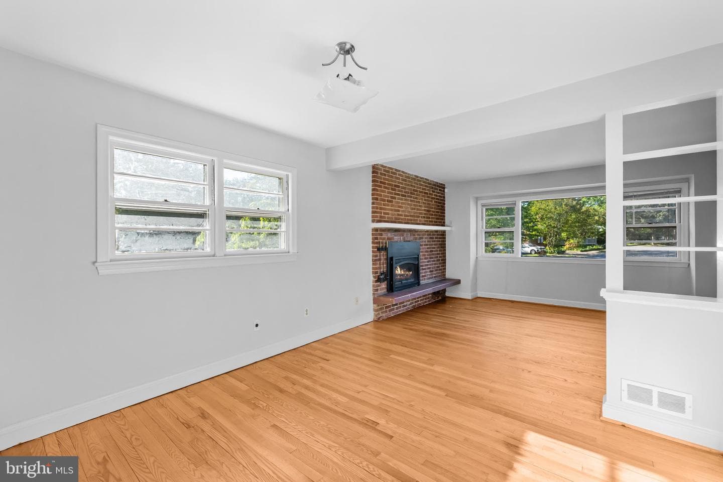 5901 1st Street N photo 6