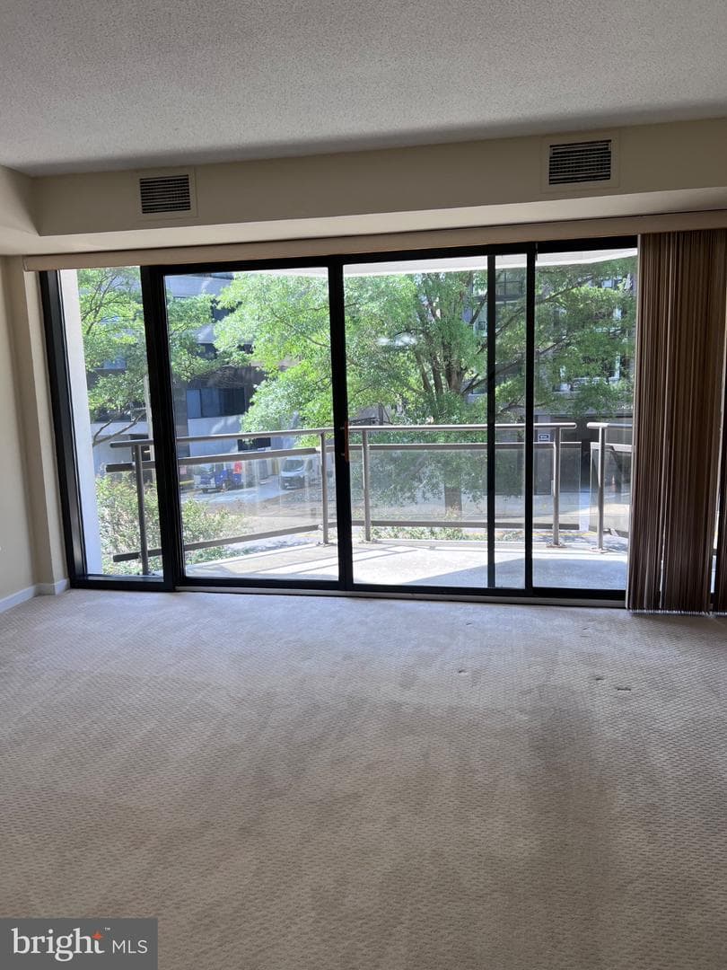 1530 Key Boulevard #317 photo 18
