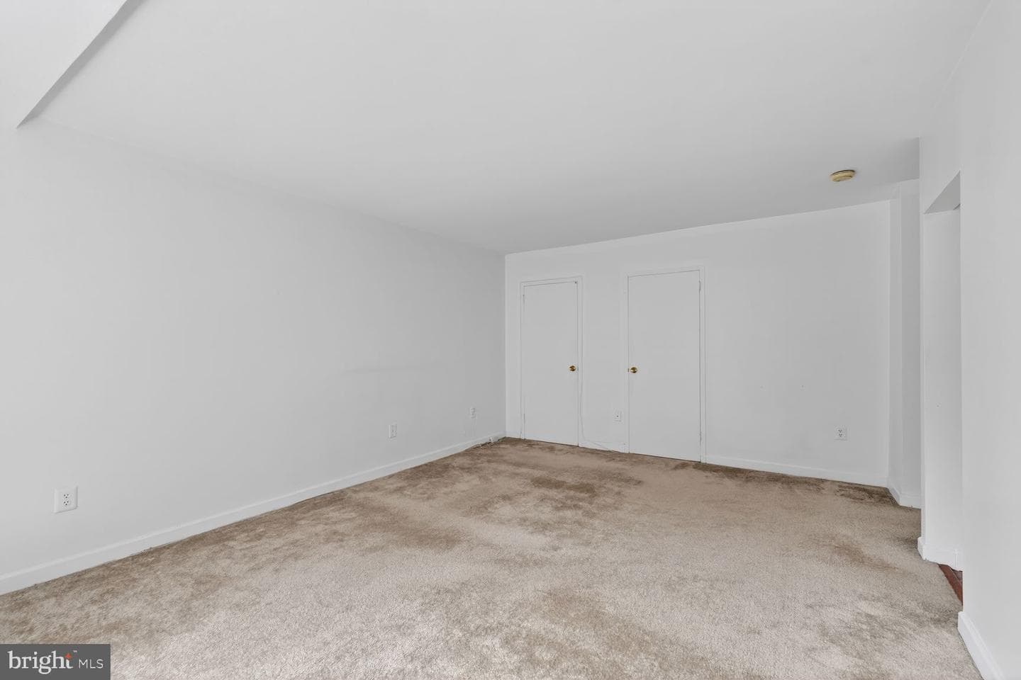 1121 Arlington Blvd # 348 photo 6