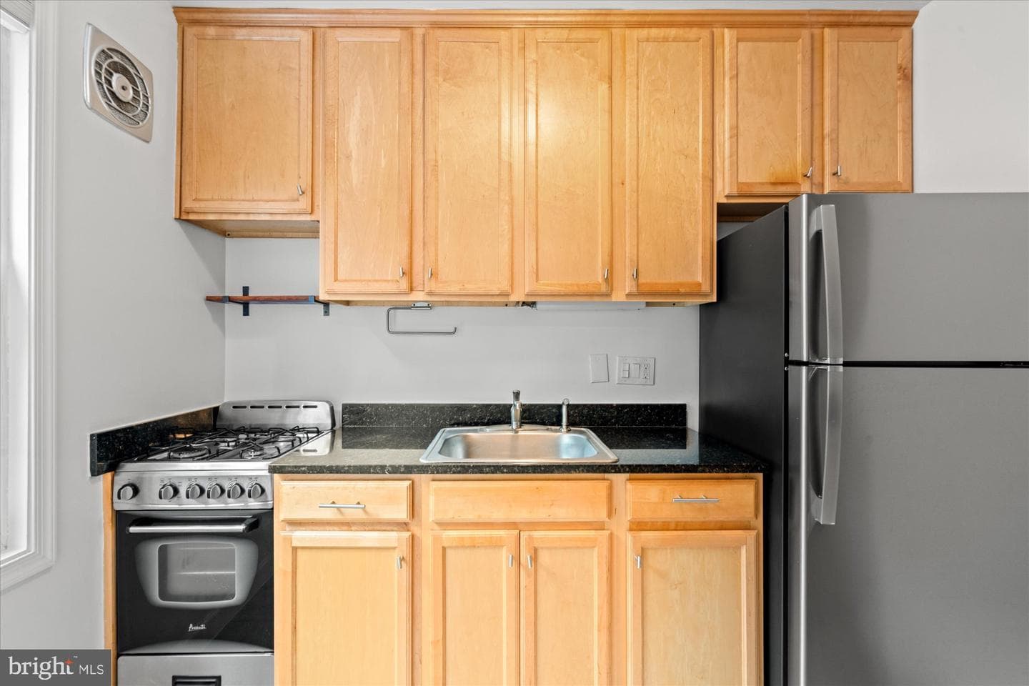 1600 S Barton Street #750 photo 15