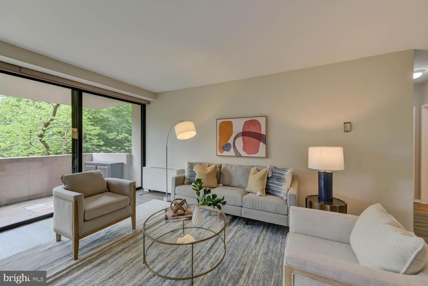 4141 N Henderson Road #217, Arlington