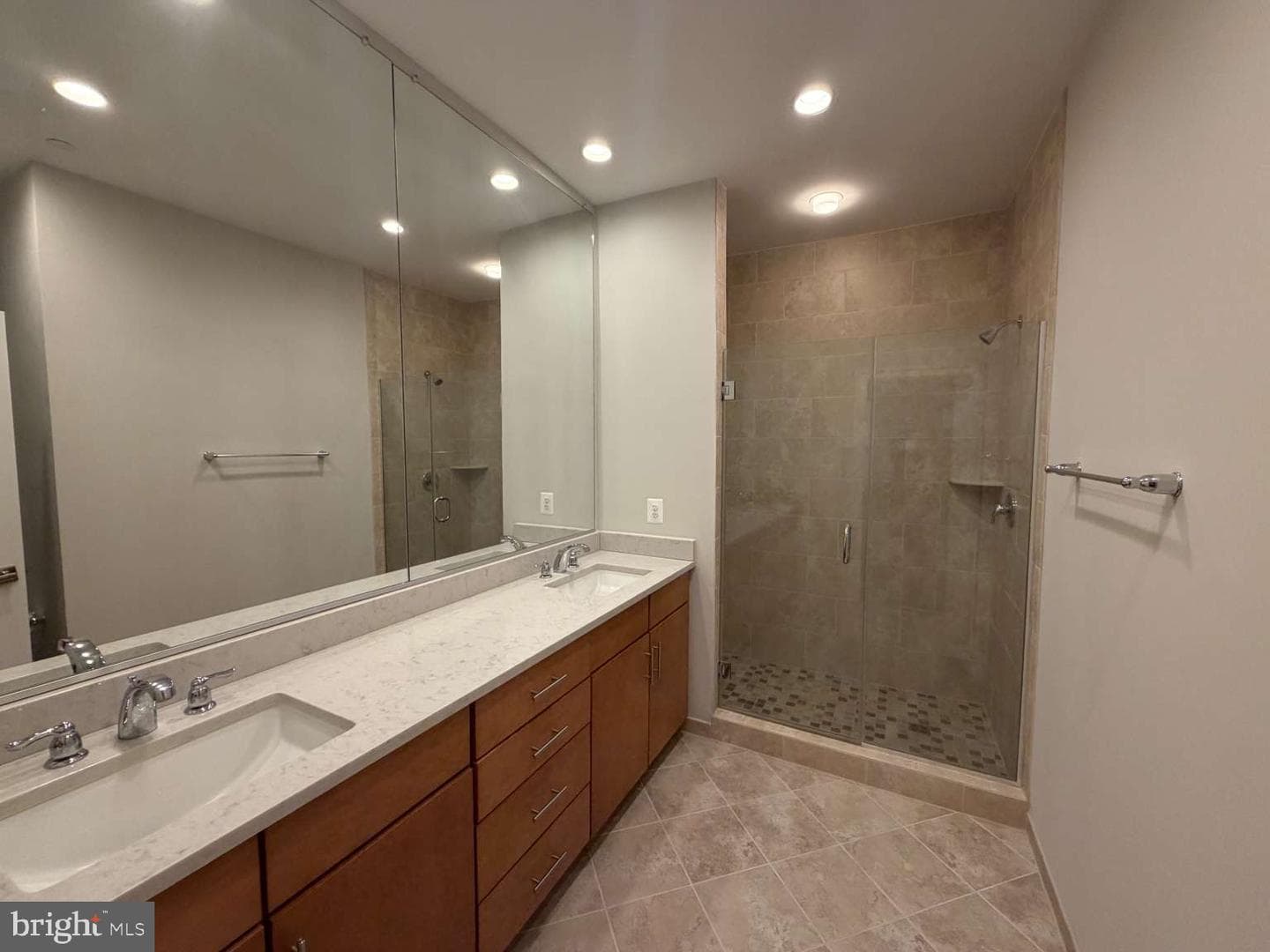 805 N Woodrow Street photo 8