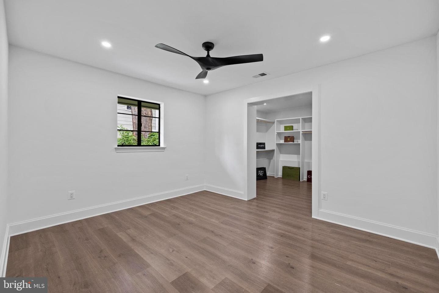 5424 21st Street N photo 15