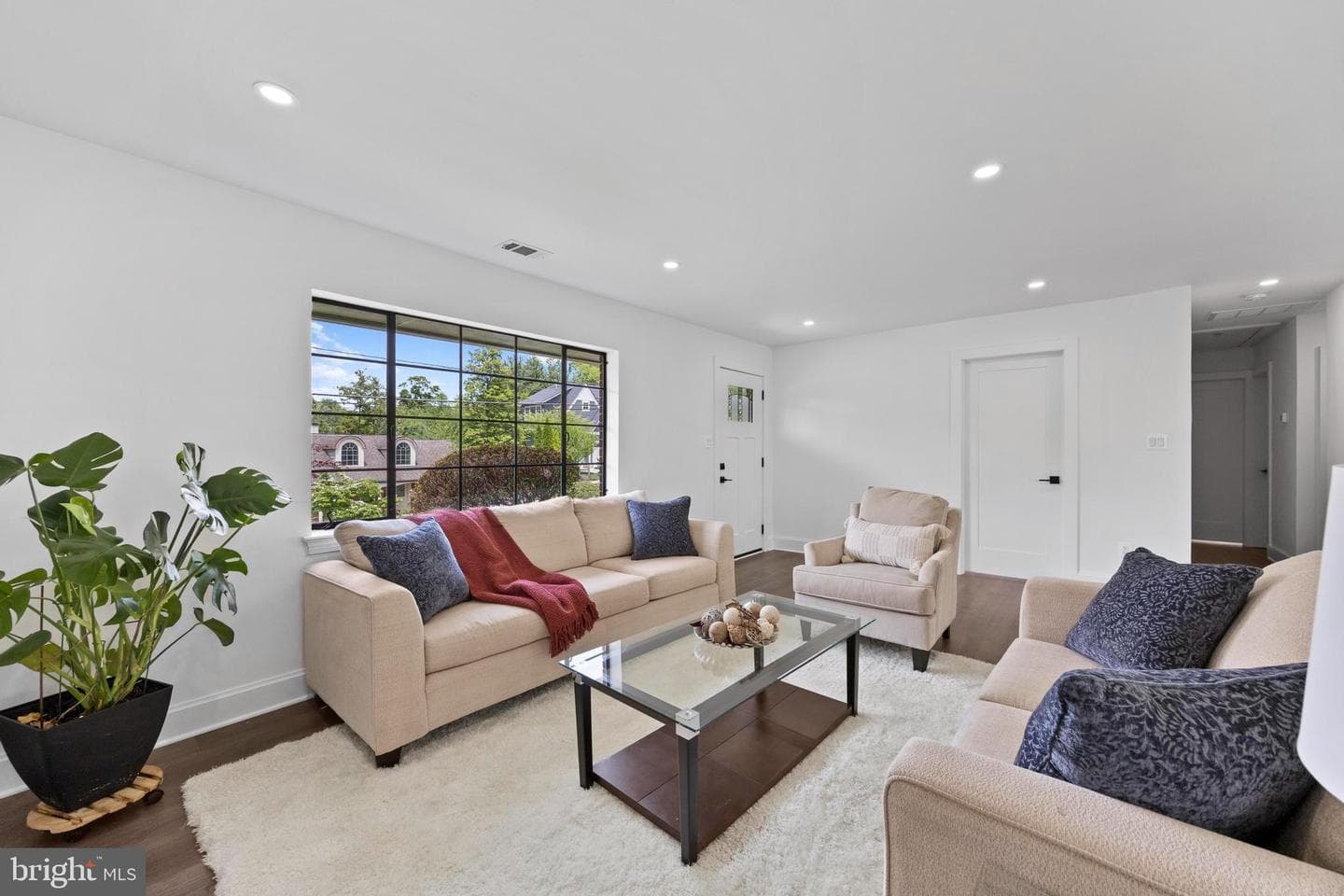 5424 21st Street N photo 3