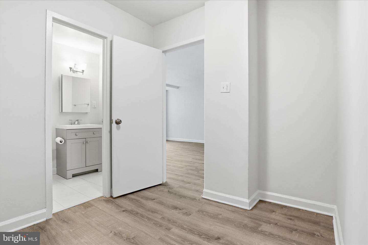 1011 Arlington Boulevard #513 photo 16