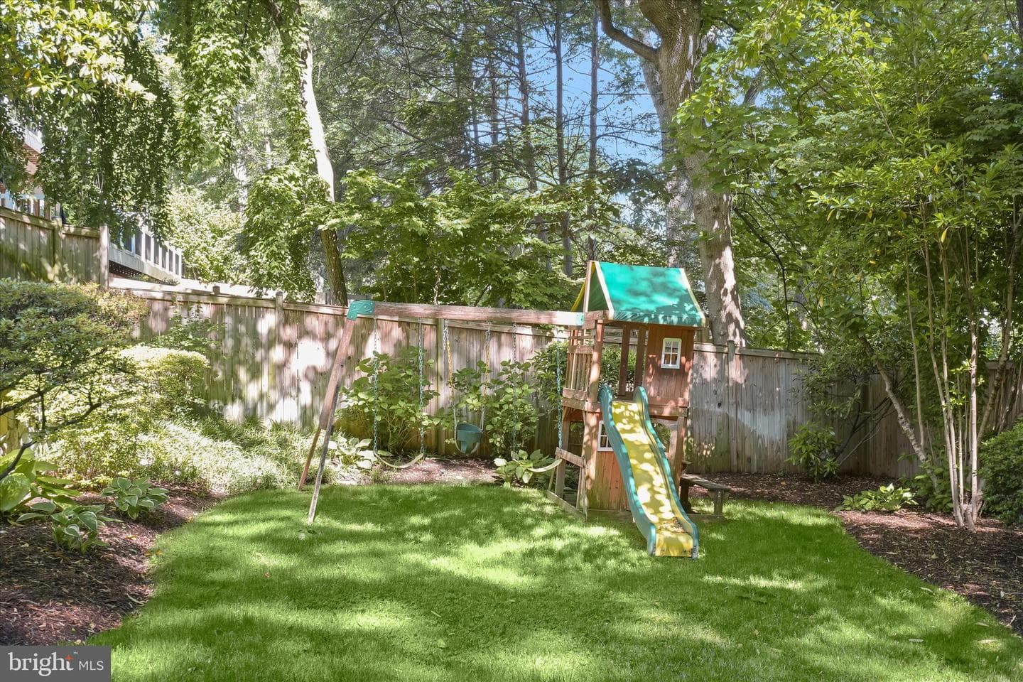 3075 N Pollard Street N photo 53