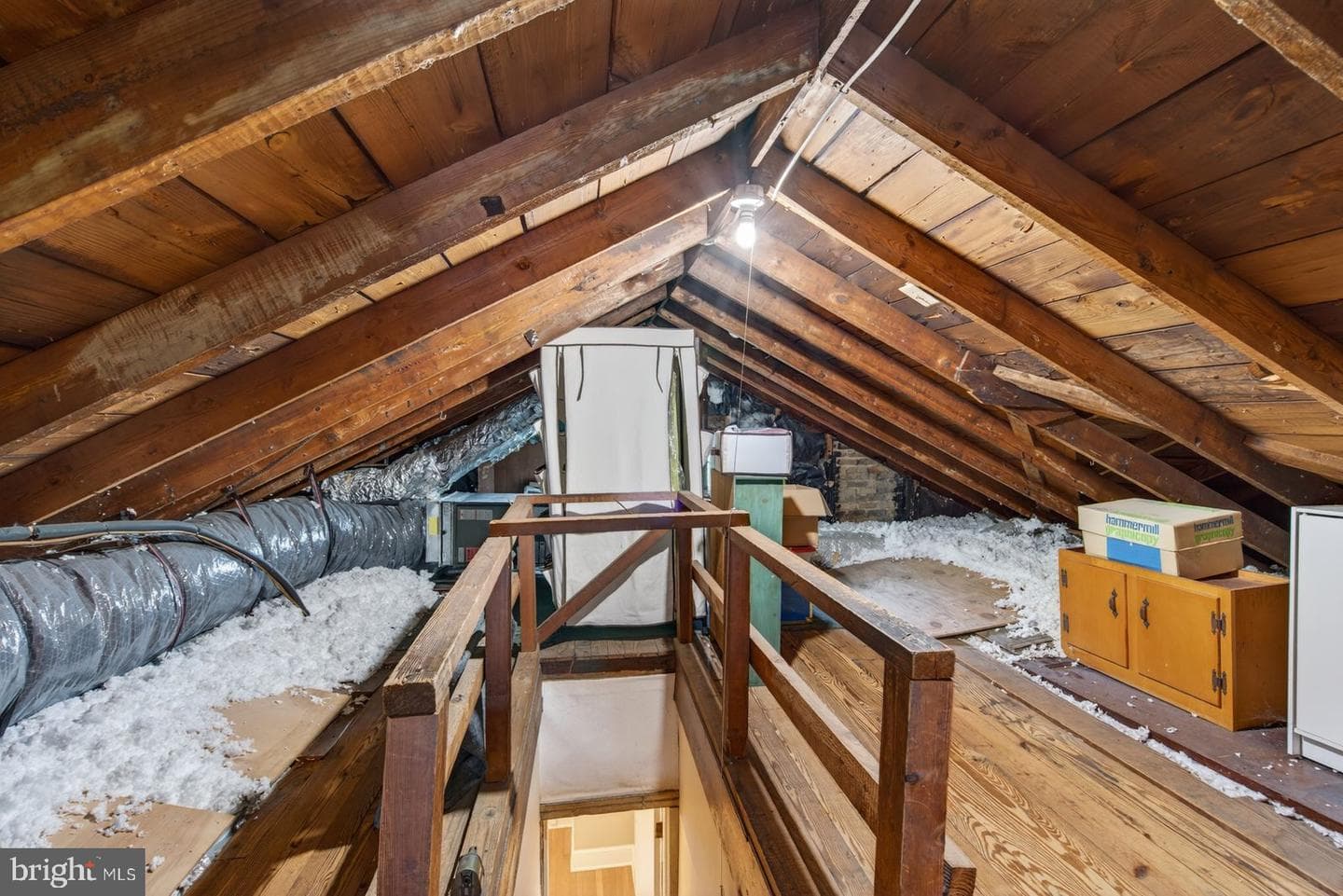 526 N Ivy Street photo 29