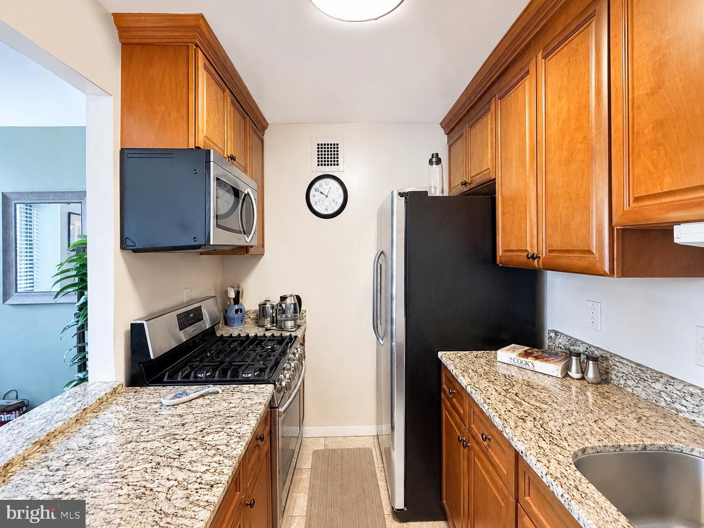 4390 Lorcom Lane #606 photo 7