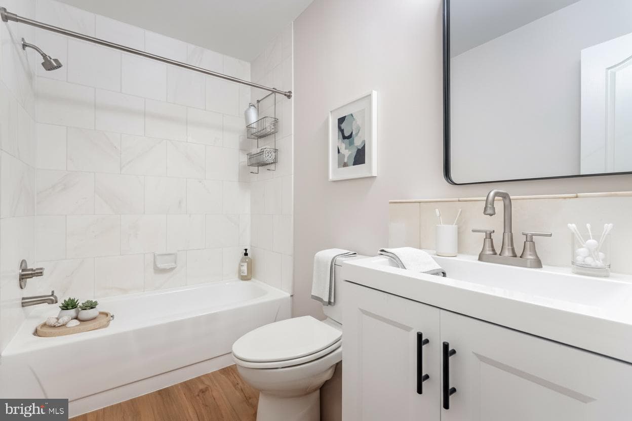 1211 S Eads Street #307 photo 12