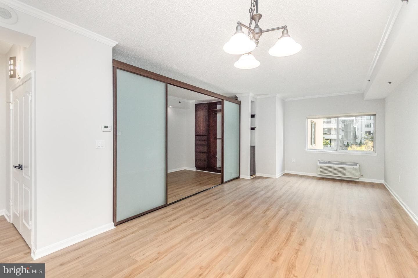 1211 S Eads Street #307 photo 3