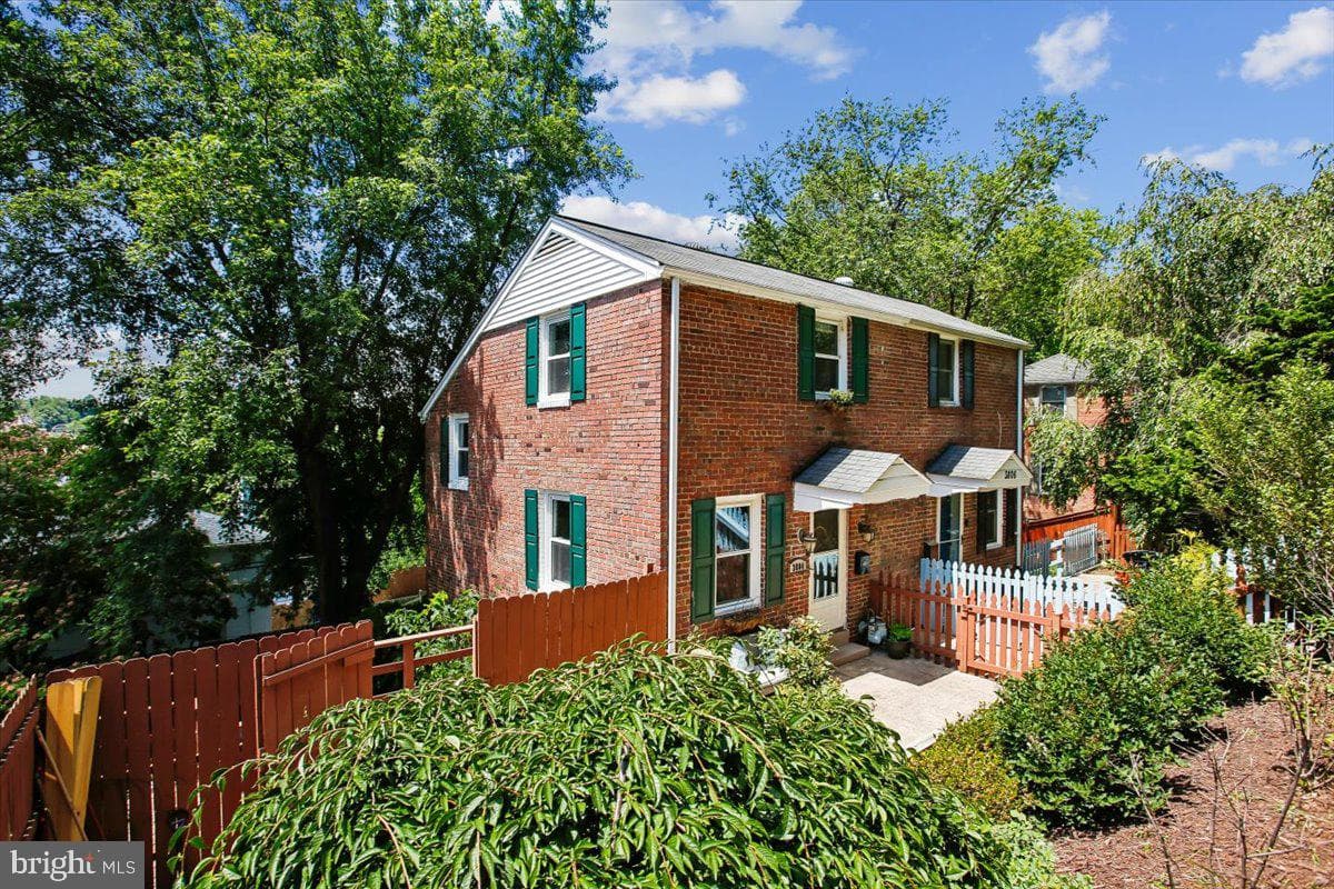 3804 Kemper Road, Arlington