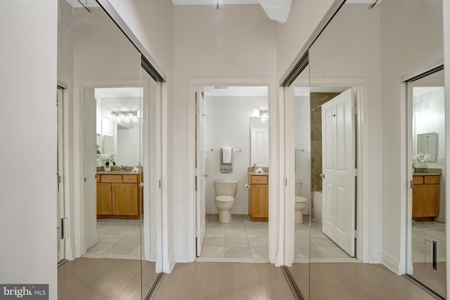 1201 N Garfield Street #202 photo 16