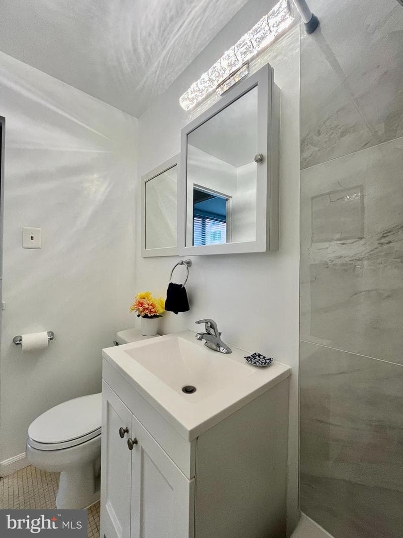 1121 Arlington Boulevard #508 photo 16