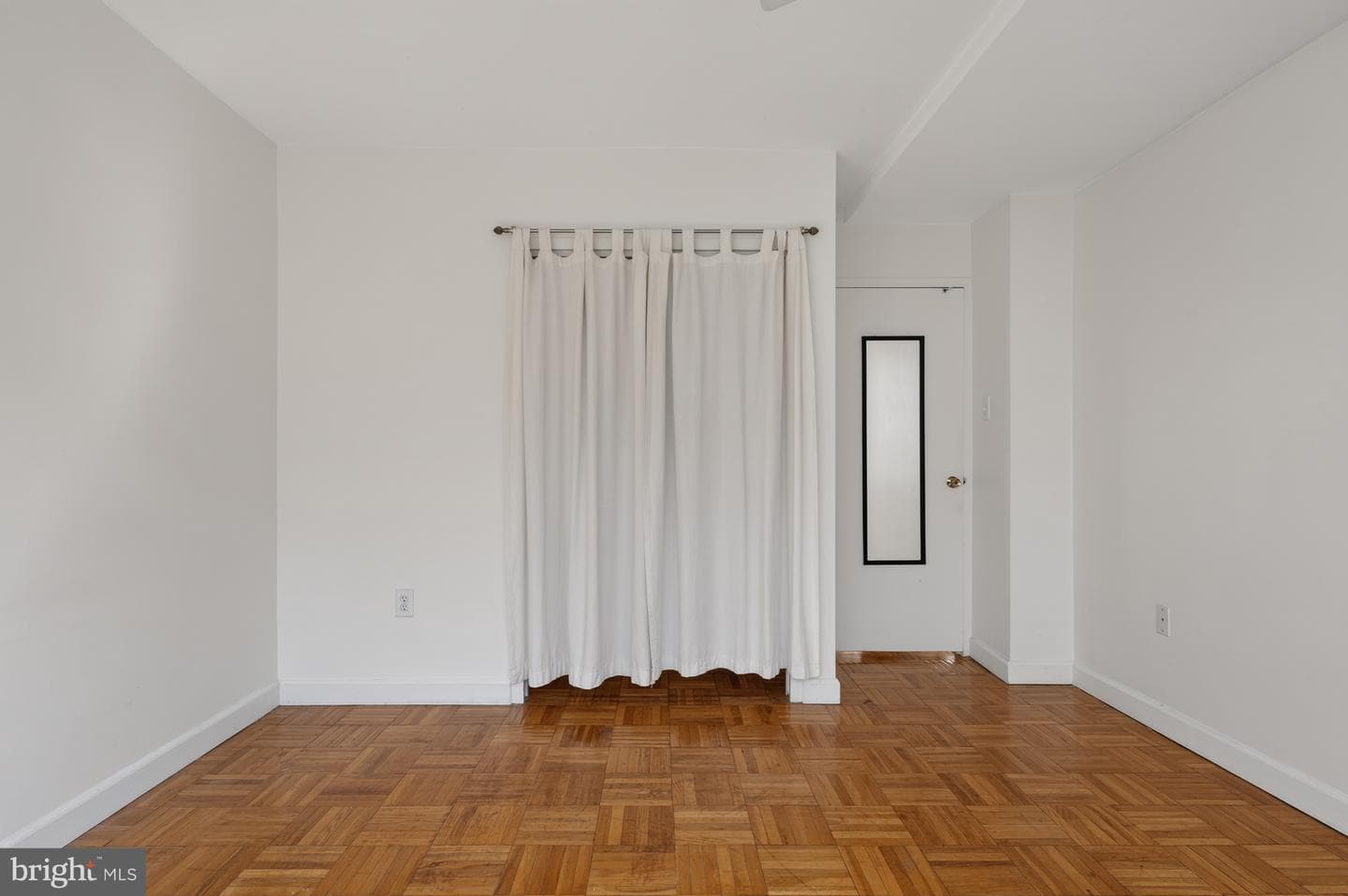 1121 Arlington Boulevard #520 photo 18