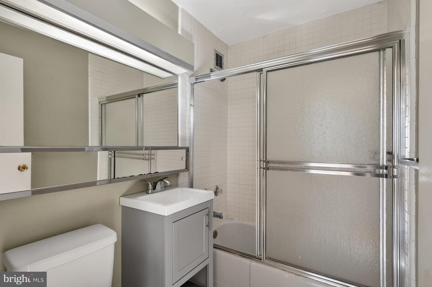 1121 Arlington Boulevard #520 photo 19