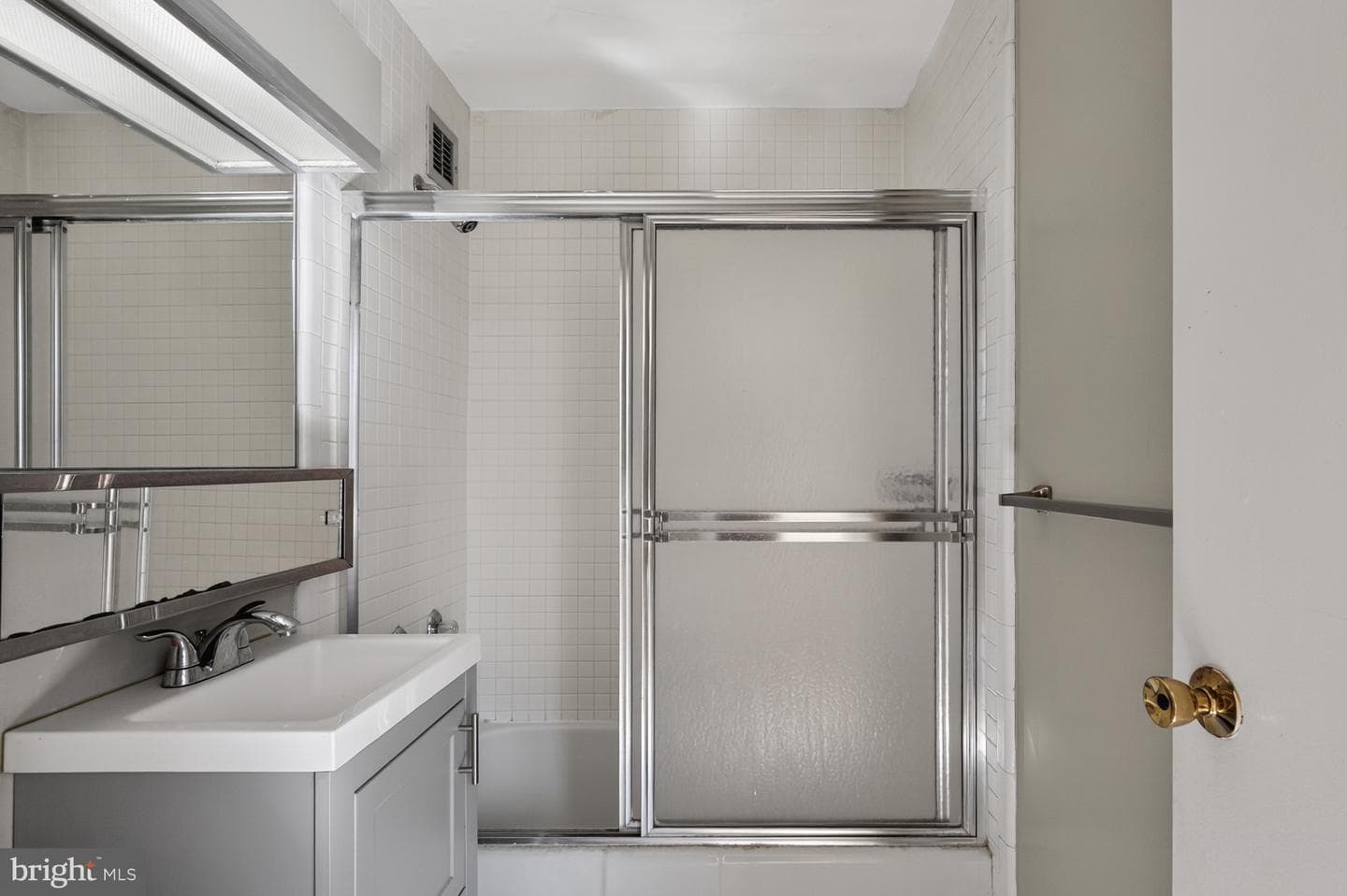 1121 Arlington Boulevard #520 photo 20
