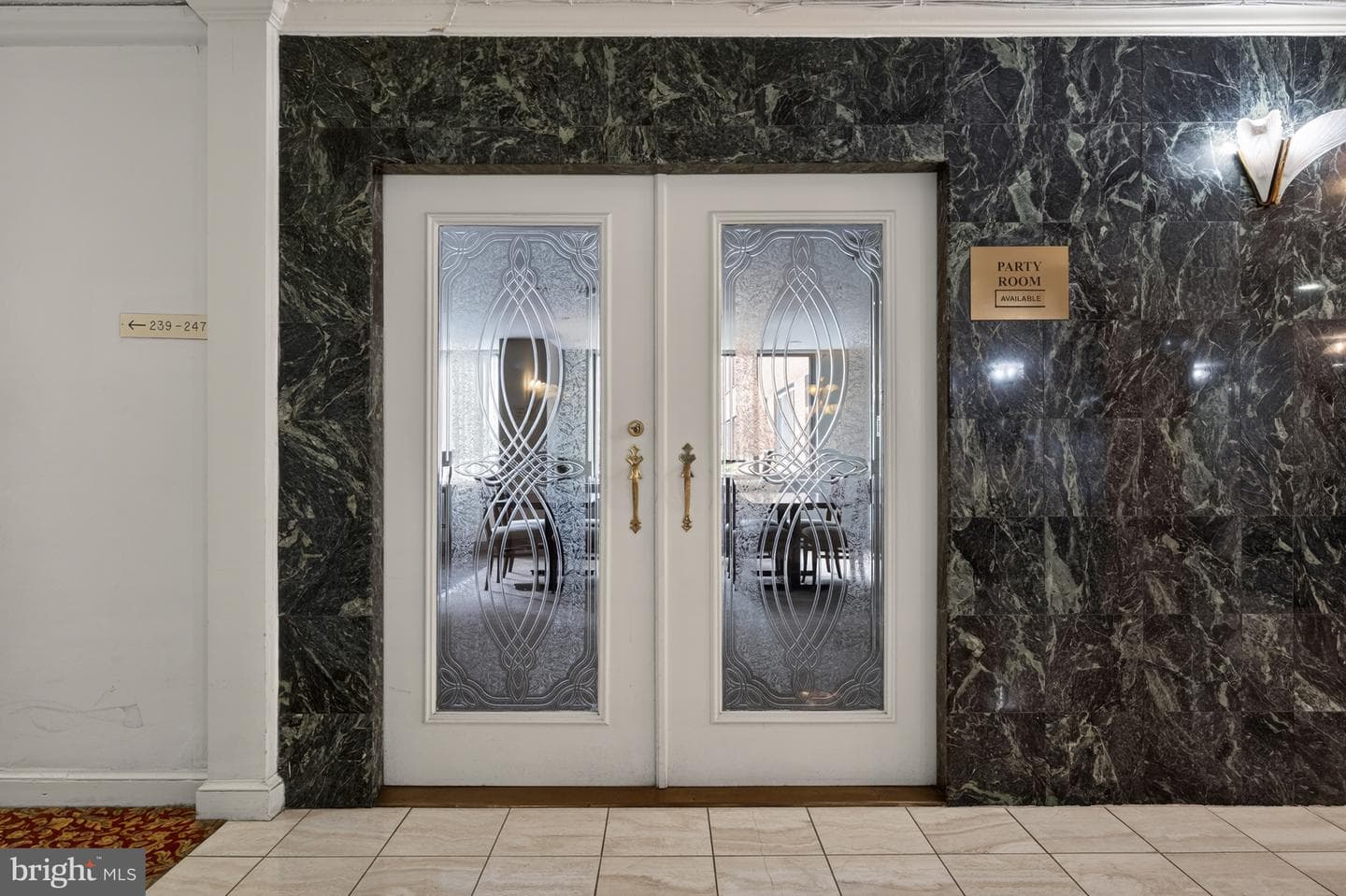 1121 Arlington Boulevard #520 photo 33