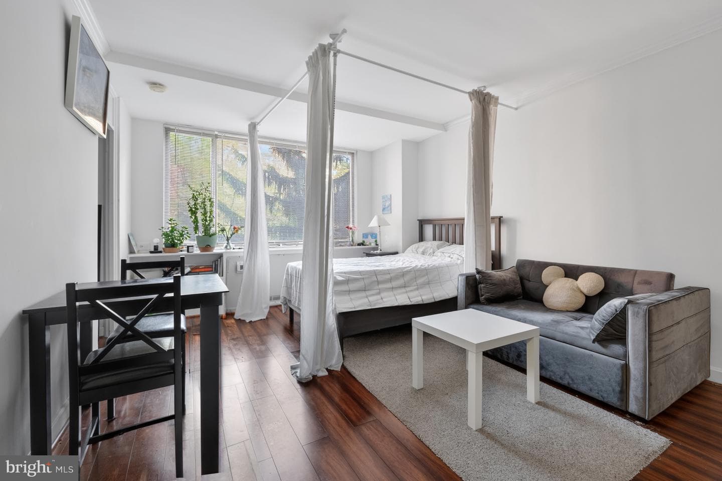 1111 Arlington Boulevard #432 photo 1